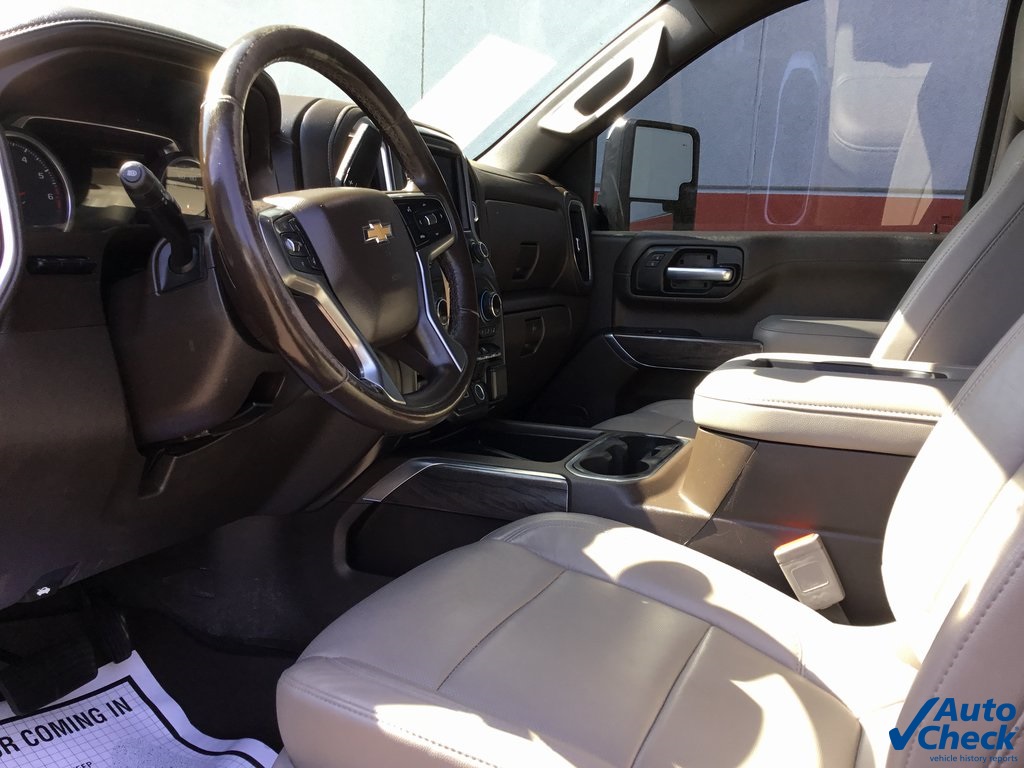 2020 Chevrolet Silverado 3500HD LTZ photo 24