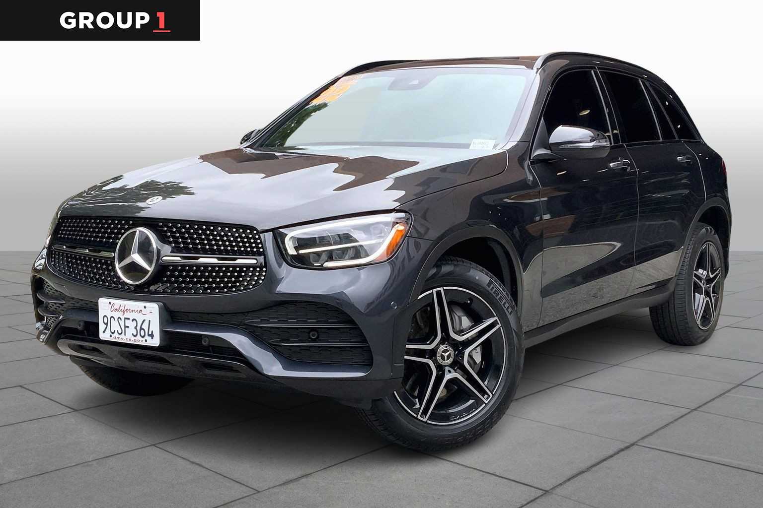 2022 Mercedes-Benz GLC GLC300's photo