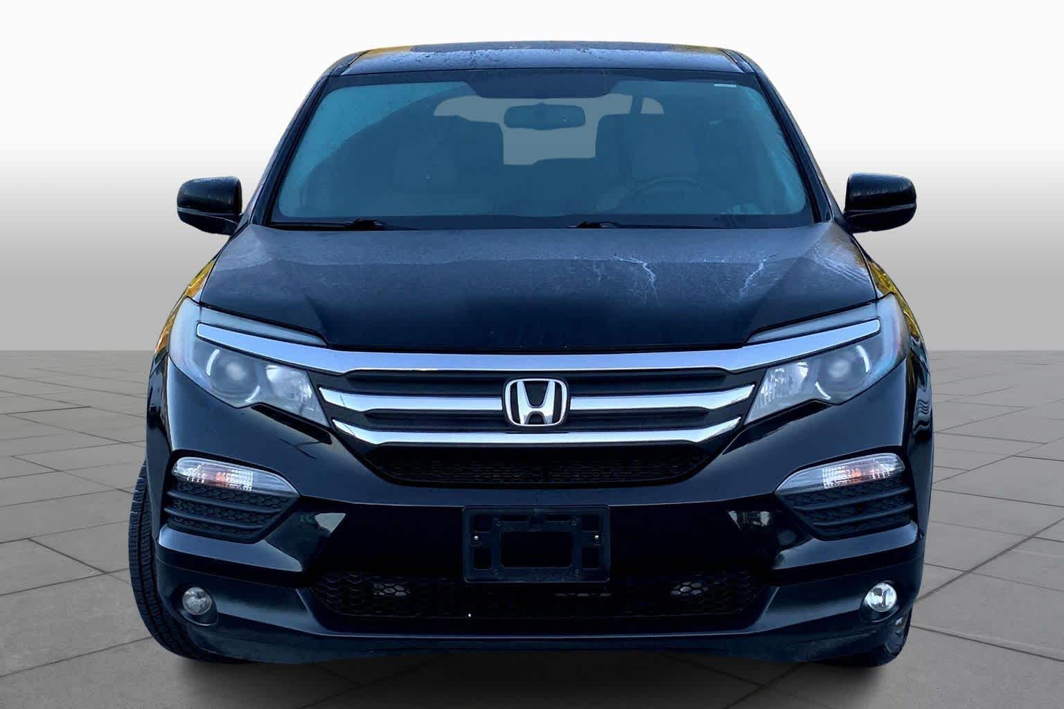 2016 Honda Pilot EX-L photo 3