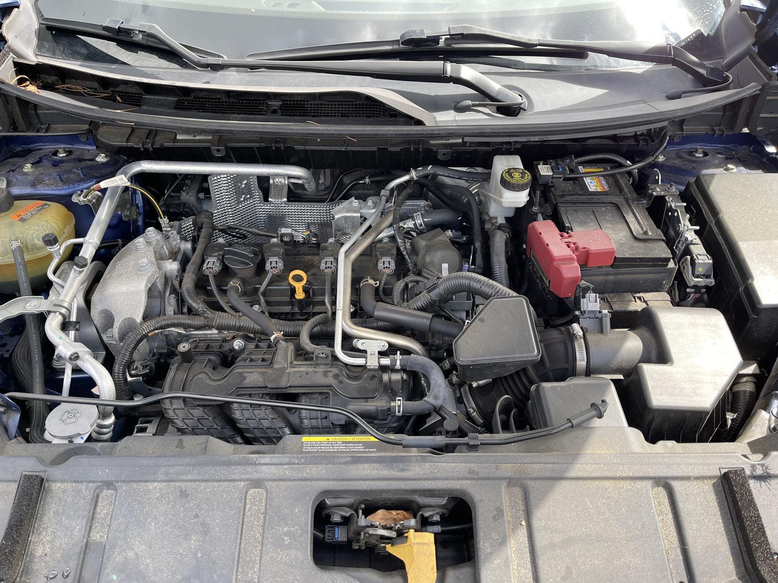 2021 Nissan Rogue SV photo 26