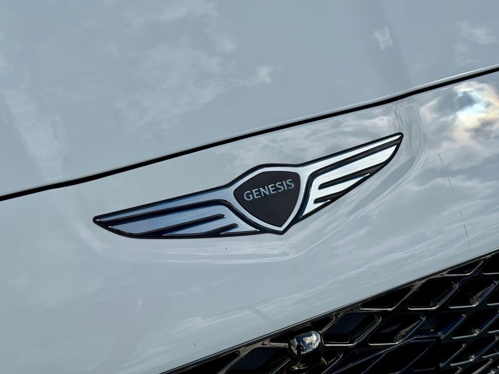 2026 Genesis G70 2.5T Prestige photo 8