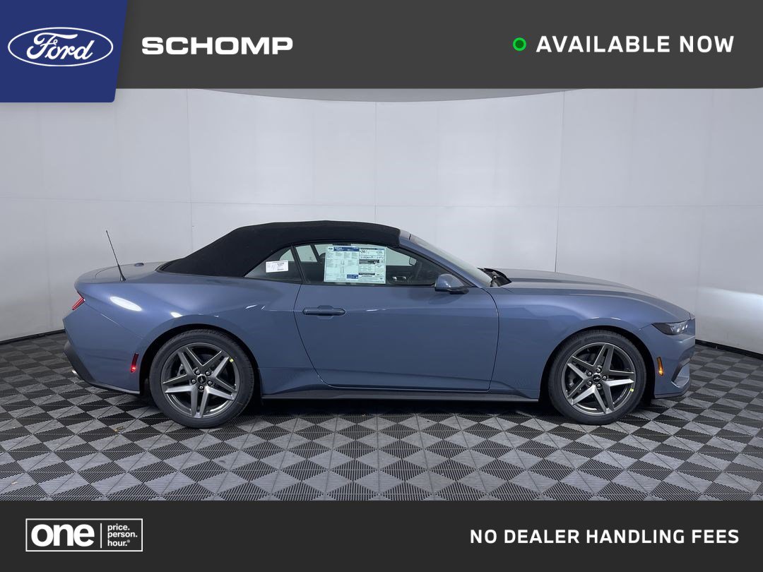 2026 Ford Mustang EcoBoost Premium's photo