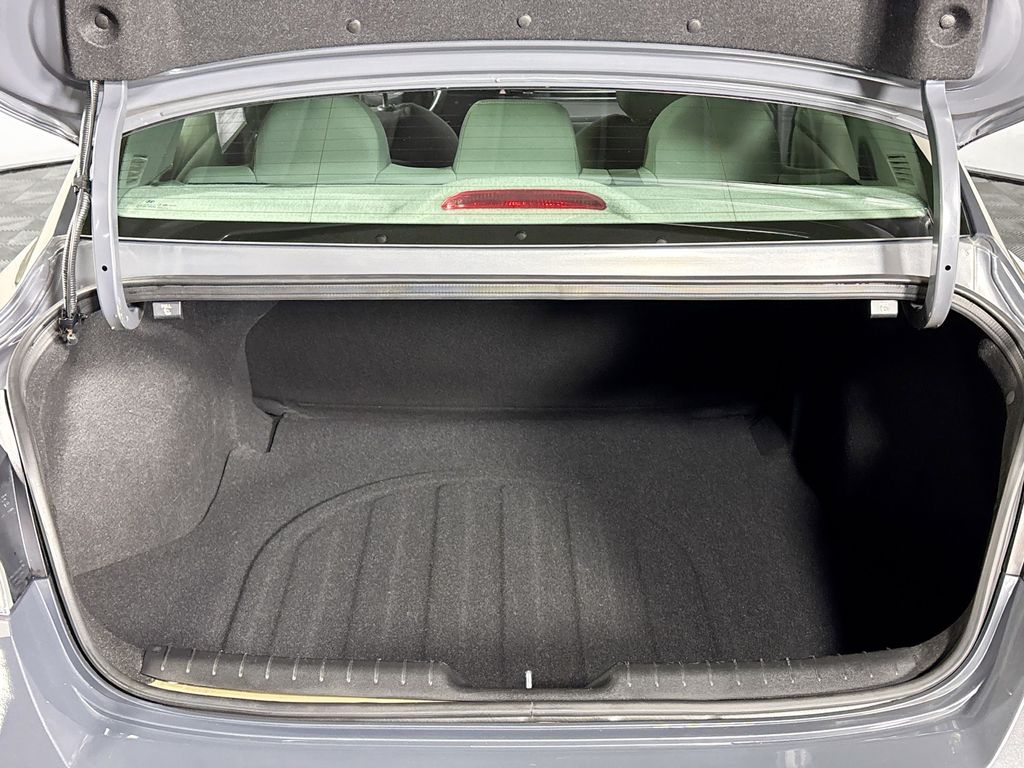 2023 Hyundai Elantra SEL photo 19