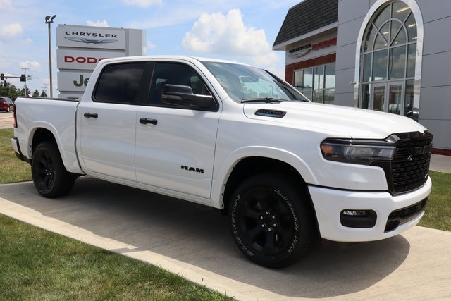 2025 Ram 1500 Big Horn photo 3