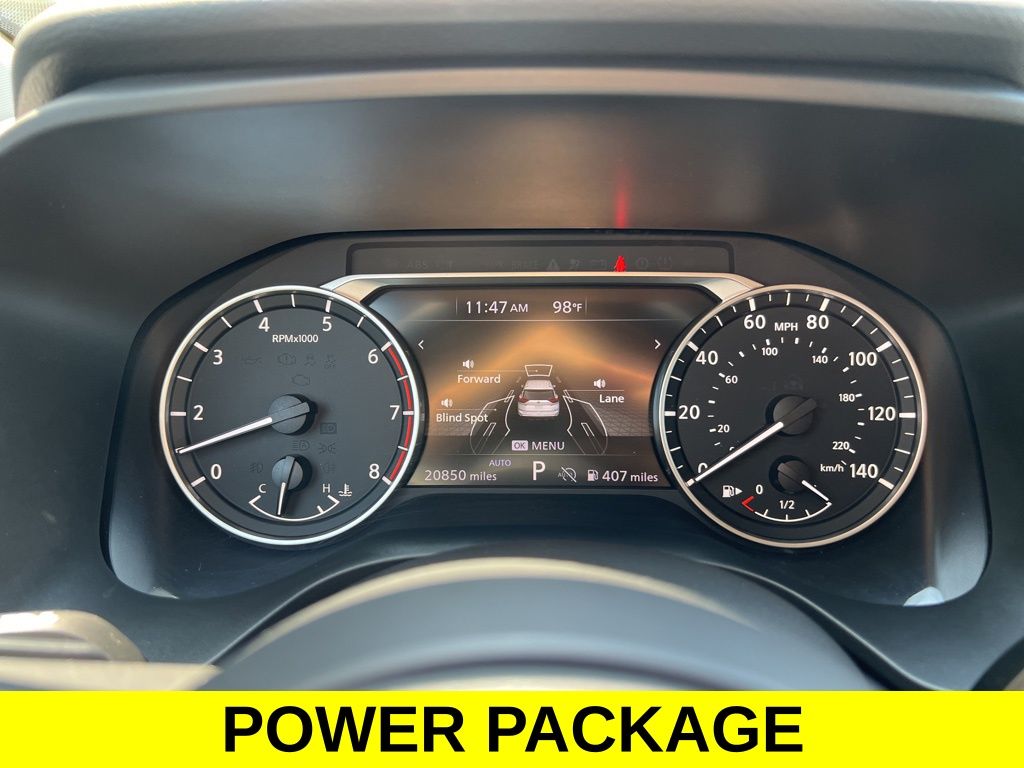 2024 Nissan Rogue SV photo 11