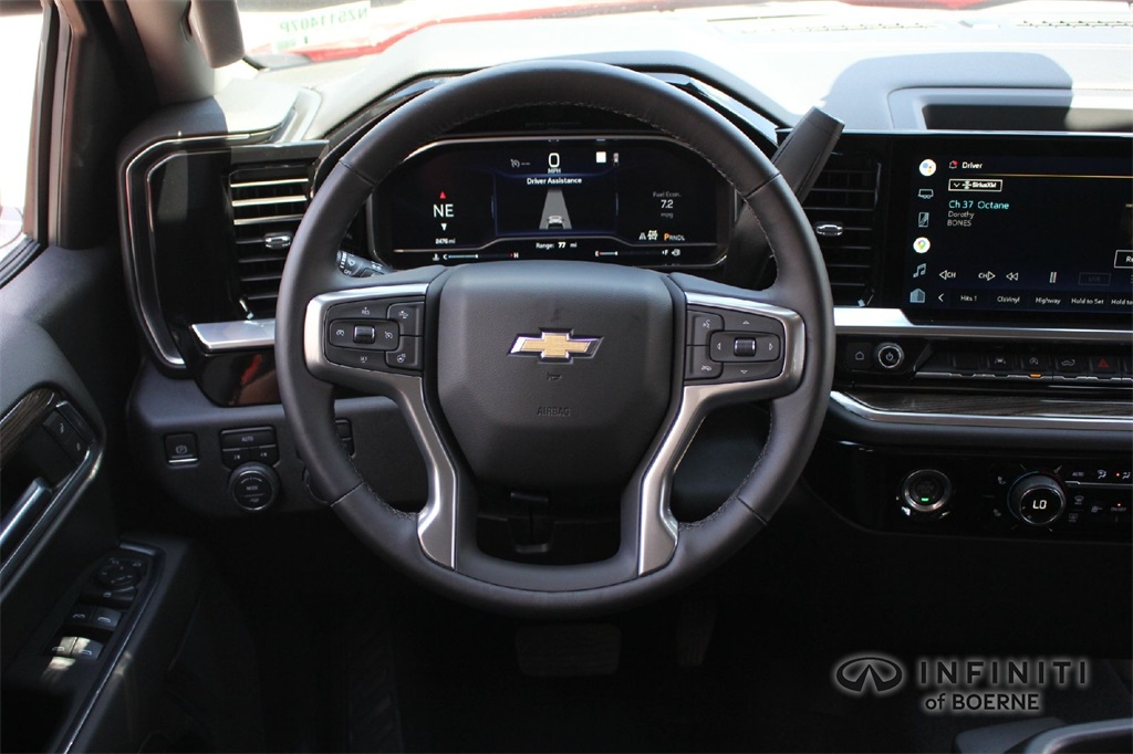 2022 Chevrolet Silverado 1500 LT photo 23
