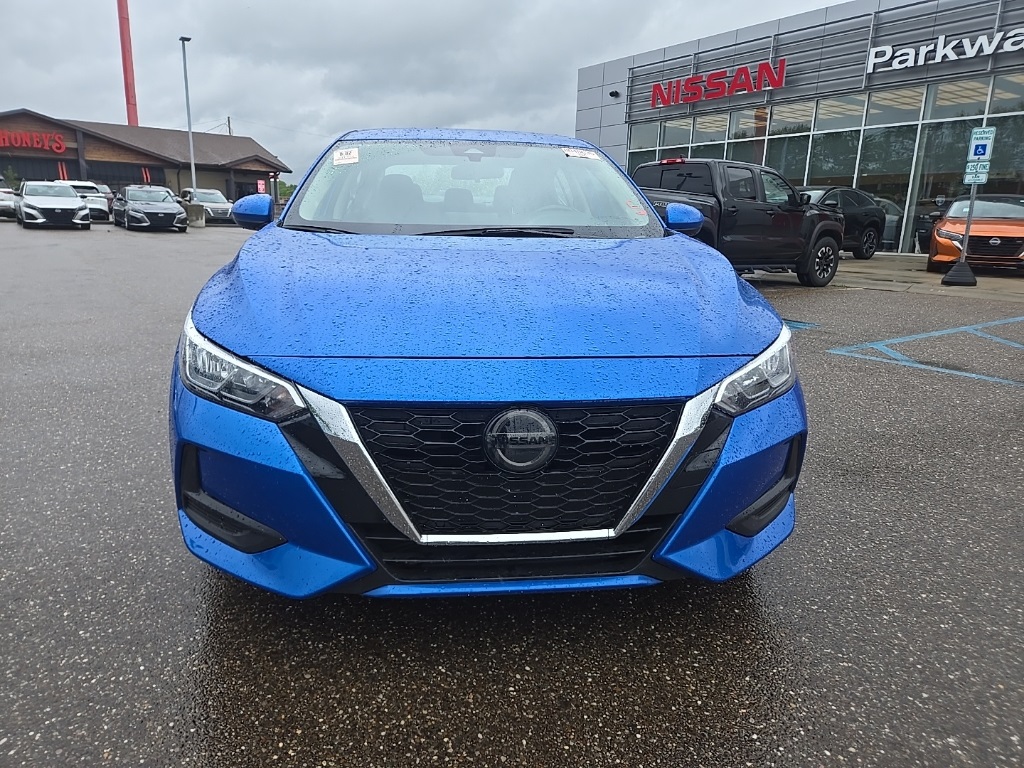 2022 Nissan Sentra SV photo 2