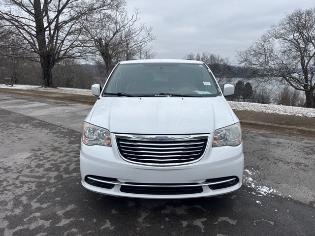 Used 2016 Chrysler Town & Country Touring with VIN 2C4RC1BG8GR213616 for sale in Lenoir City, TN