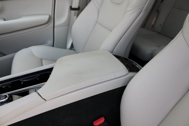 2024 Volvo XC90 Recharge T8 Plus photo 19