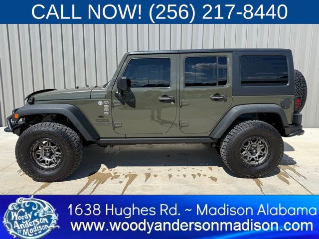 2015 Jeep Wrangler Unlimited Sport photo 3