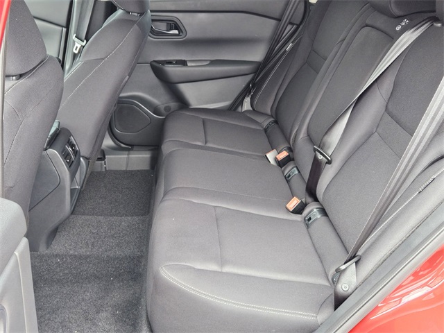 2026 Nissan Rogue S photo 7