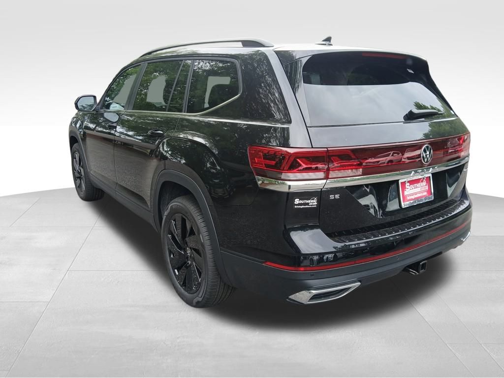 2025 Volkswagen Atlas SE Technology photo 3