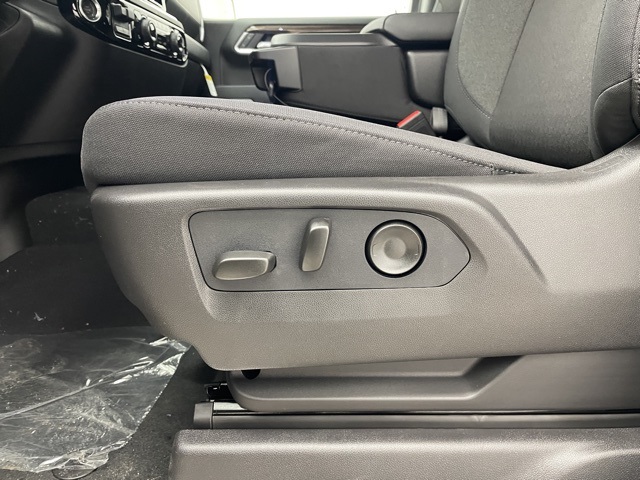 2026 Chevrolet Silverado 1500 RST photo 3