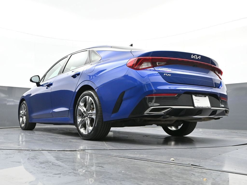 2022 Kia K5 EX photo 24