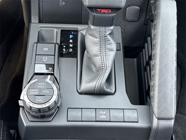 2025 Toyota 4Runner TRD Off-Road photo 24
