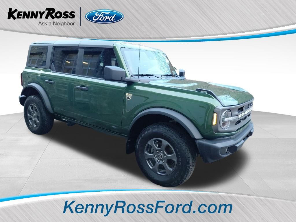 2023 Ford Bronco 4-Door Big Bend's photo