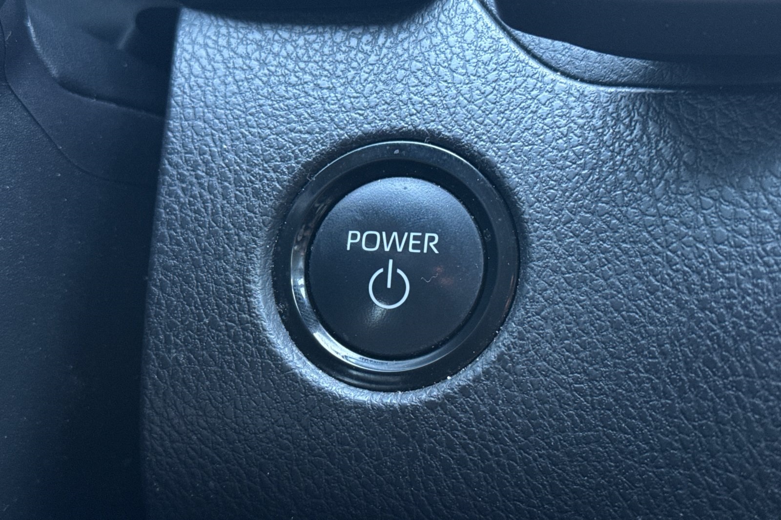 2025 Toyota Camry XLE photo 18