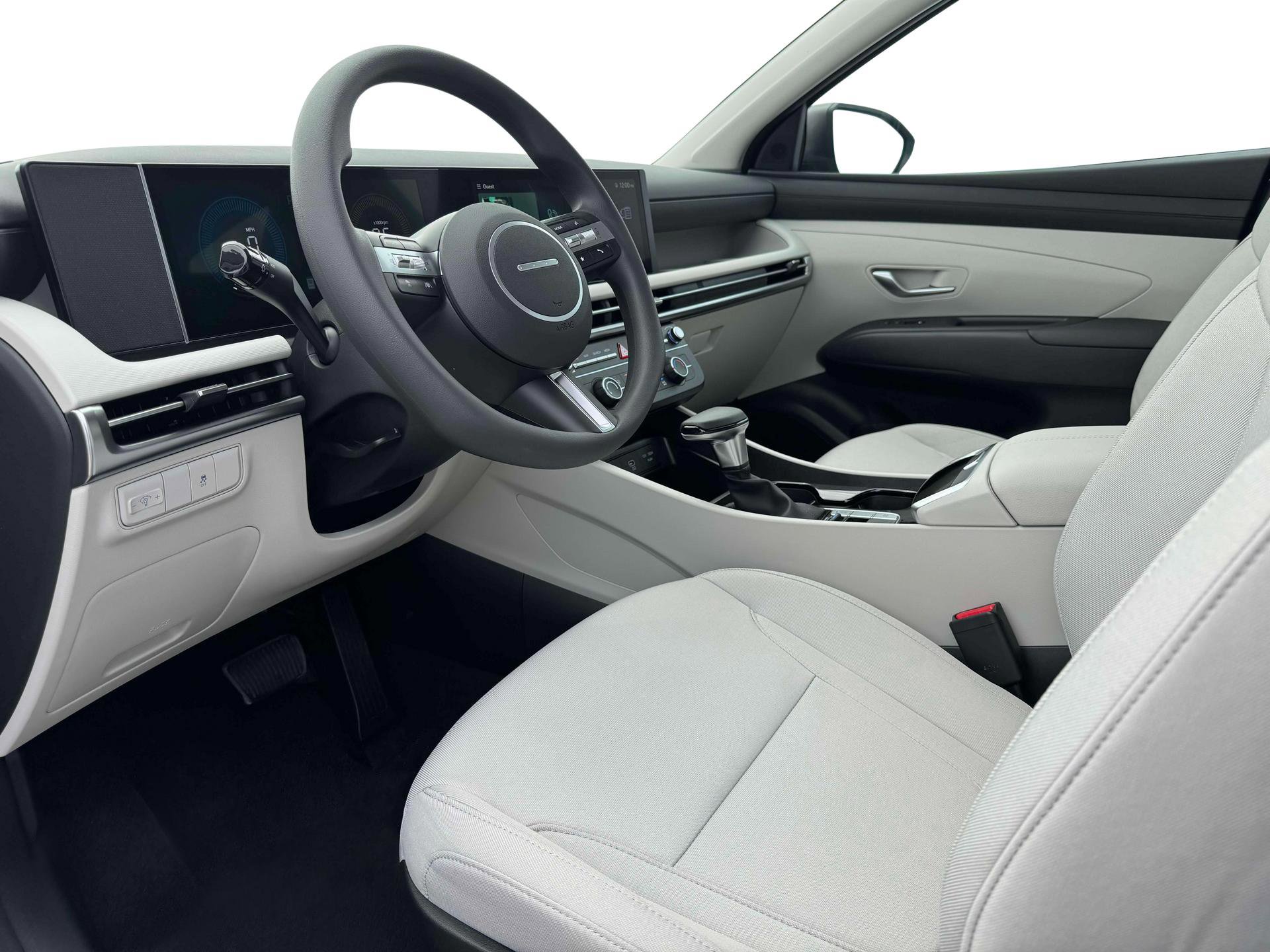 2025 Hyundai Tucson SE photo 14