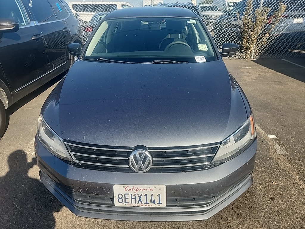 2015 Volkswagen Jetta 2.0 S photo 2