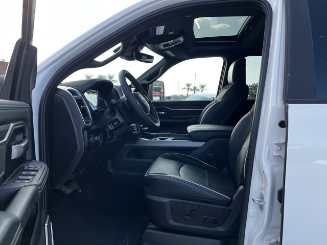 2025 Ram 2500 Laramie photo 12