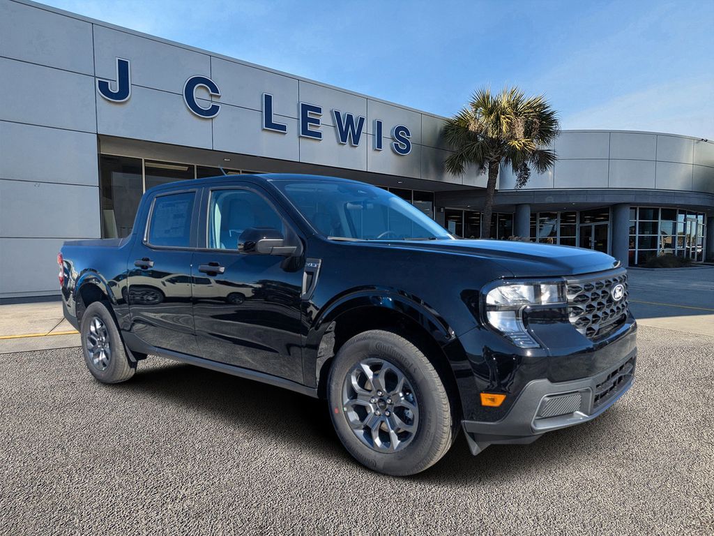 2025 Ford Maverick XLT's photo