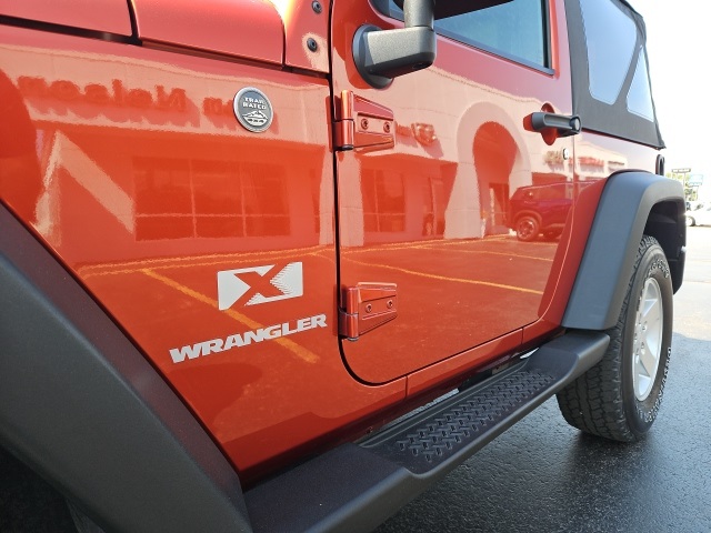 2009 Jeep Wrangler X photo 5