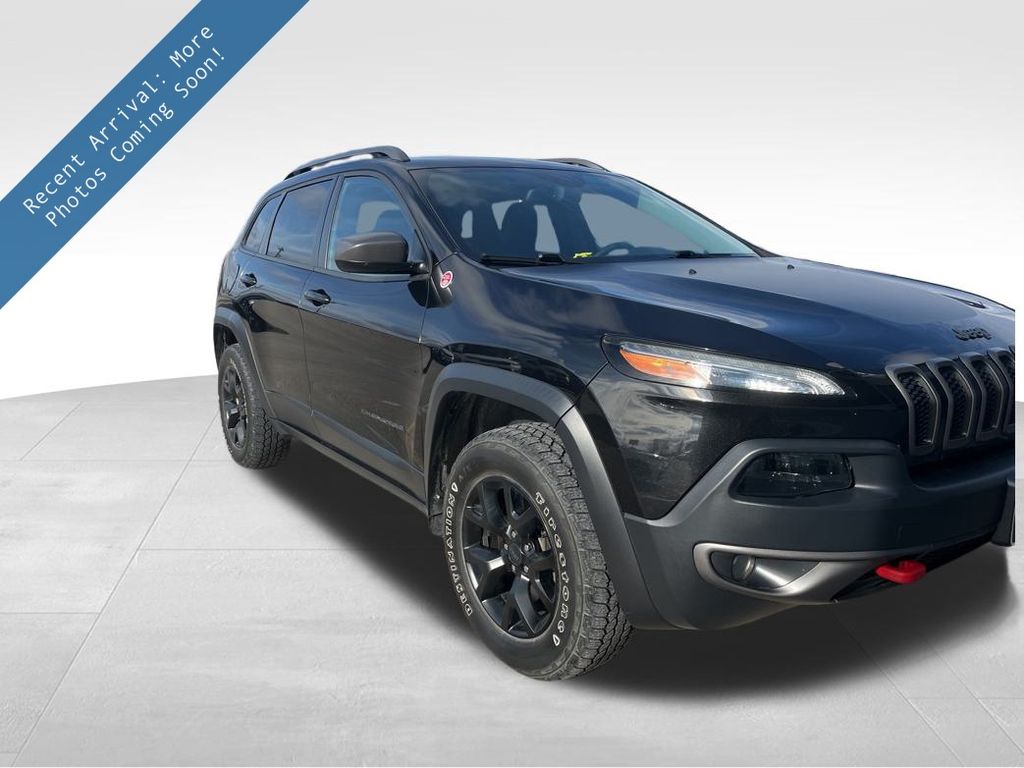 2016 Jeep Cherokee Trailhawk's photo