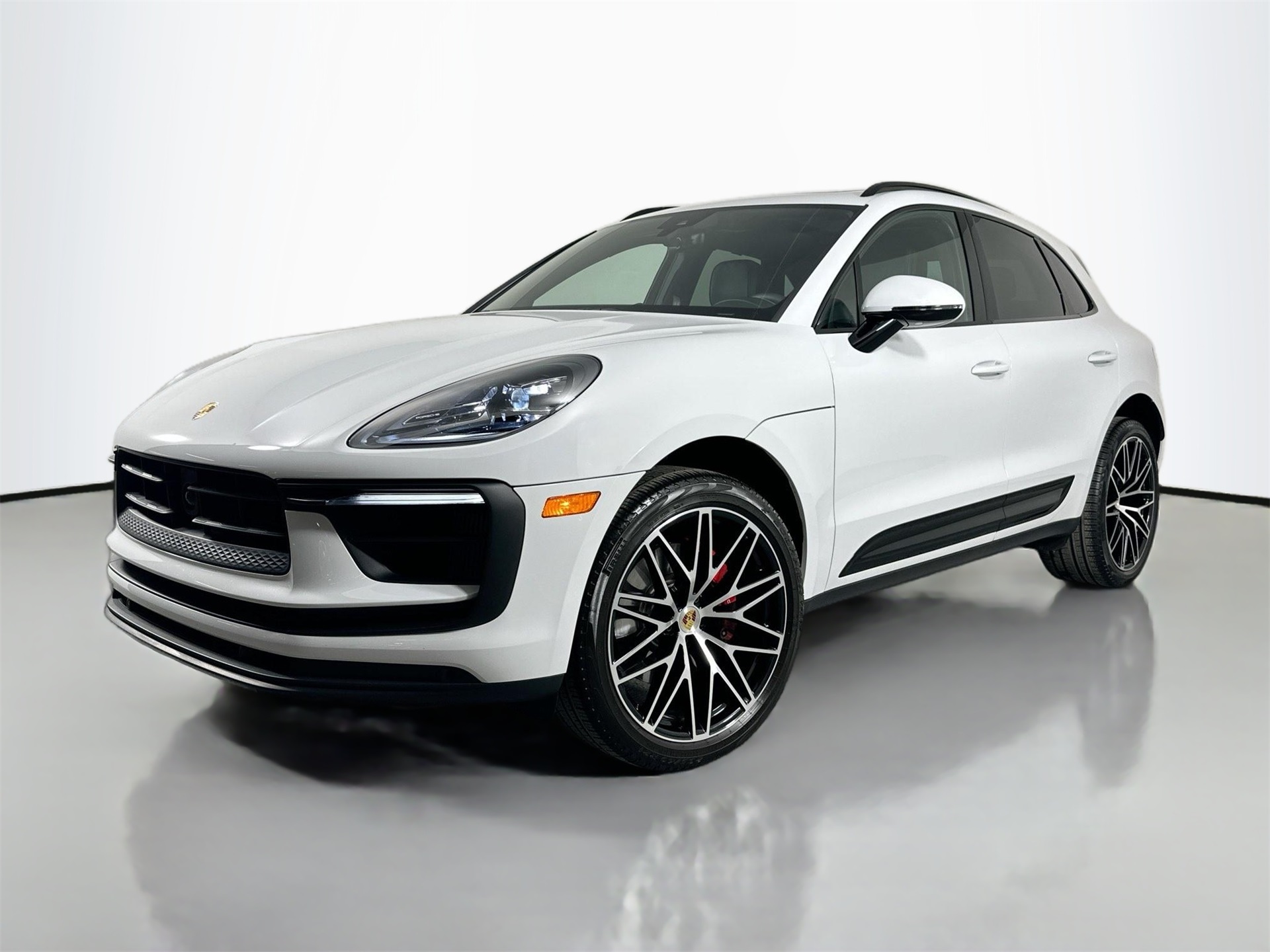 2024 Porsche Macan S