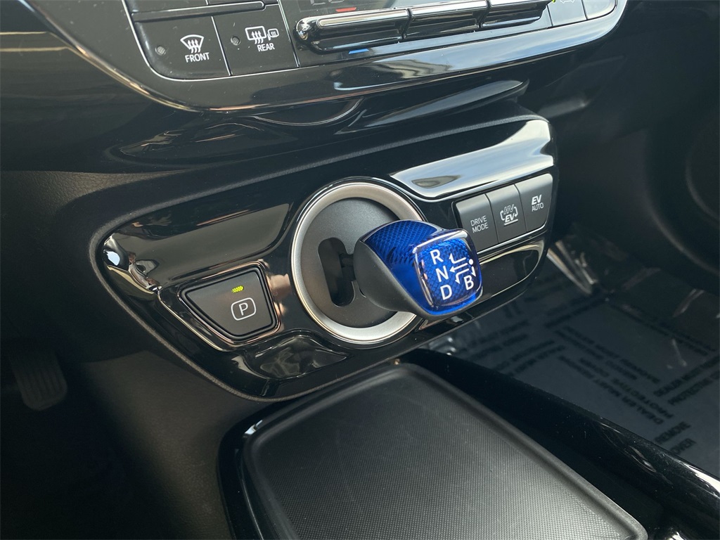 2021 Toyota Prius Prime LE photo 20