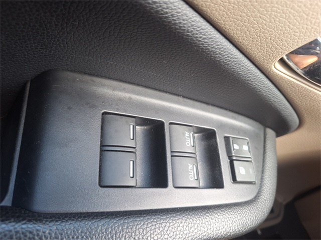 2019 Honda Ridgeline RTL-E photo 19