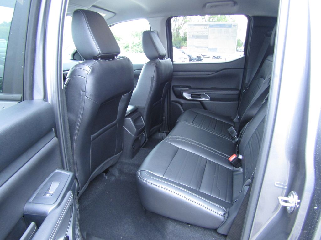 2025 Ford Ranger Lariat photo 26