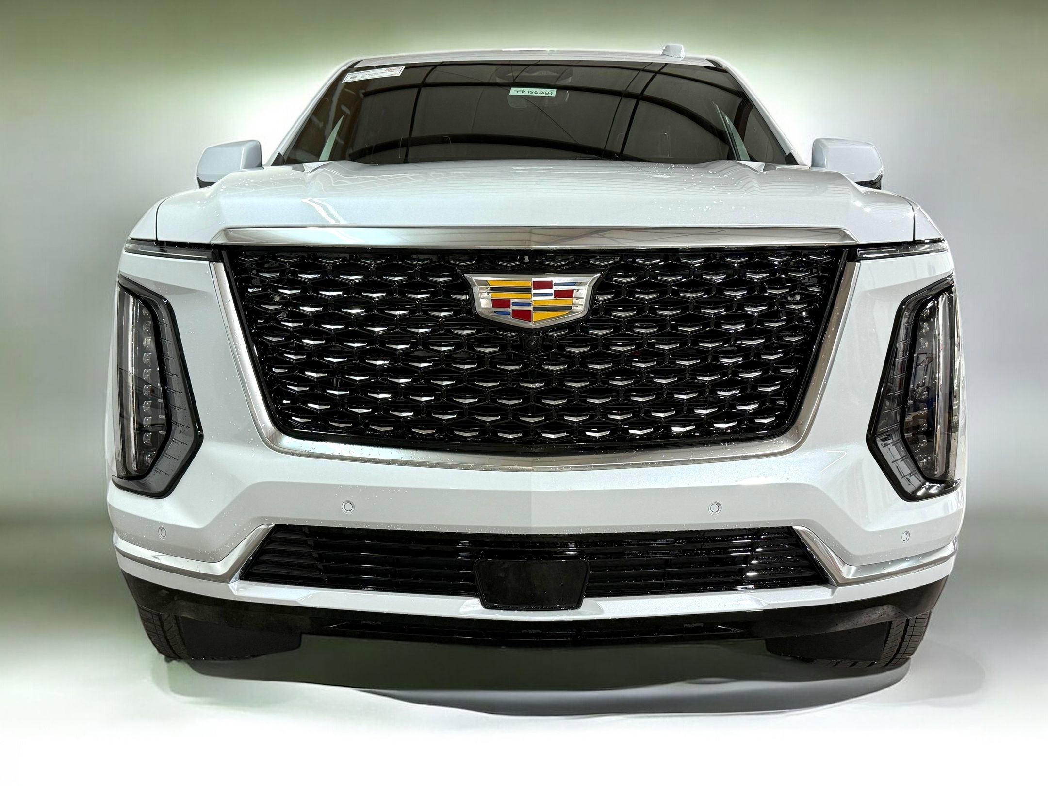 2026 Cadillac Escalade Luxury photo 4