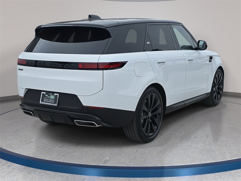2025 Land Rover Range Rover Sport SE photo 4