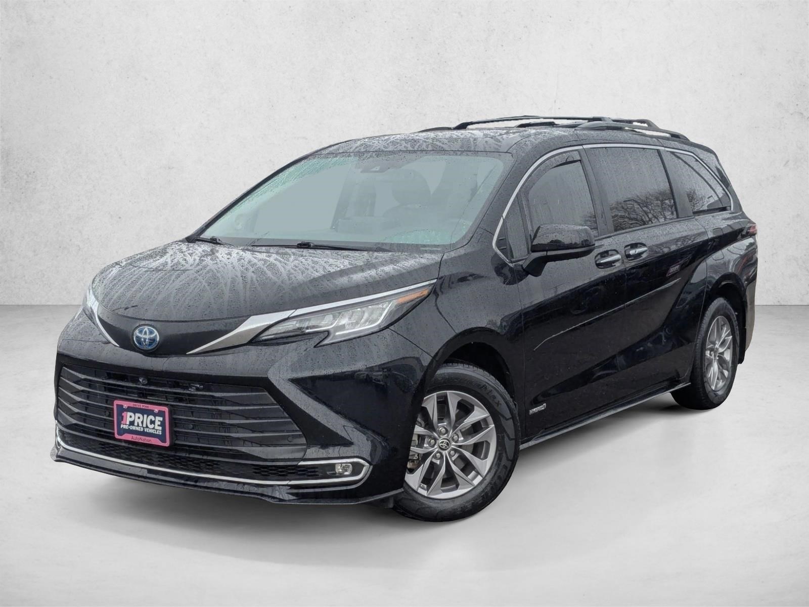 2021 Toyota Sienna XLE