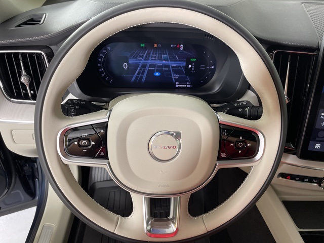 2026 Volvo XC60 Hybrid T8 photo 20