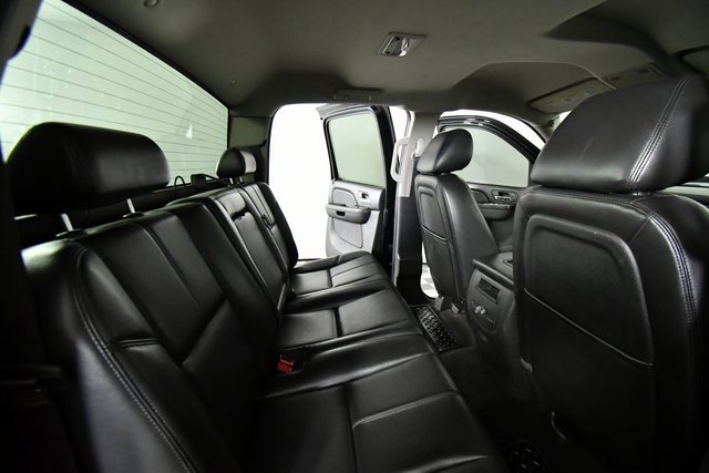 2012 Chevrolet Silverado 3500HD LTZ photo 22