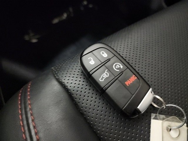 2023 Dodge Durango R/T Plus photo 30
