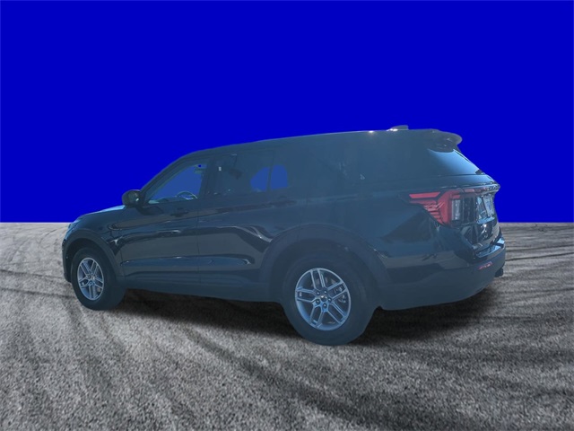 2026 Ford Explorer photo 2