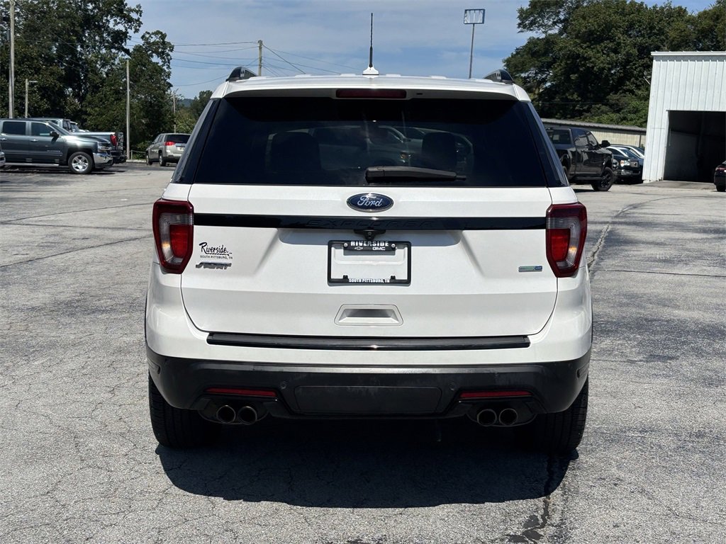 2018 Ford Explorer Sport photo 7