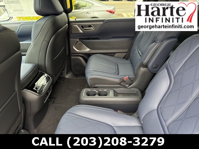 2026 Infiniti QX80 Sensory photo 14