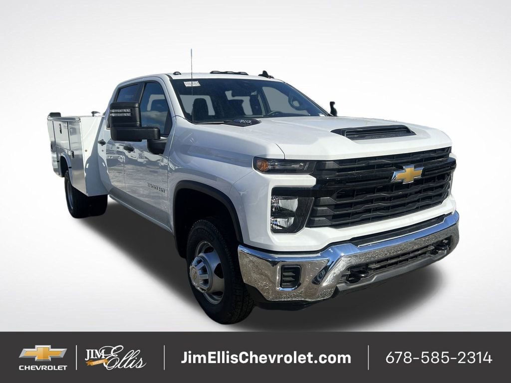 2024 Chevrolet Silverado 3500 Chassis Cab Work Truck's photo