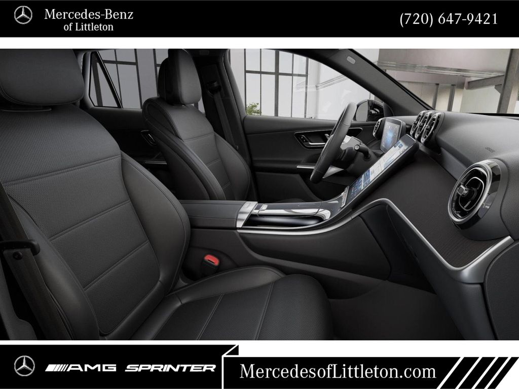 2026 Mercedes Benz GLC 300 4MATIC photo 4