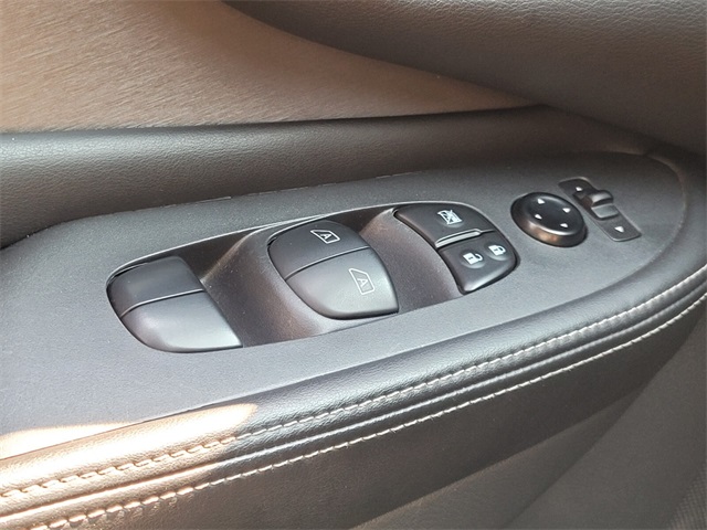 2023 Nissan Murano SV photo 28