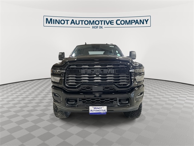 2025 Ram 2500 Big Horn photo 3