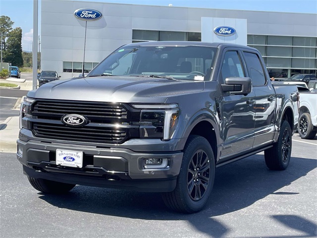 2025 Ford F-150 Platinum photo 2
