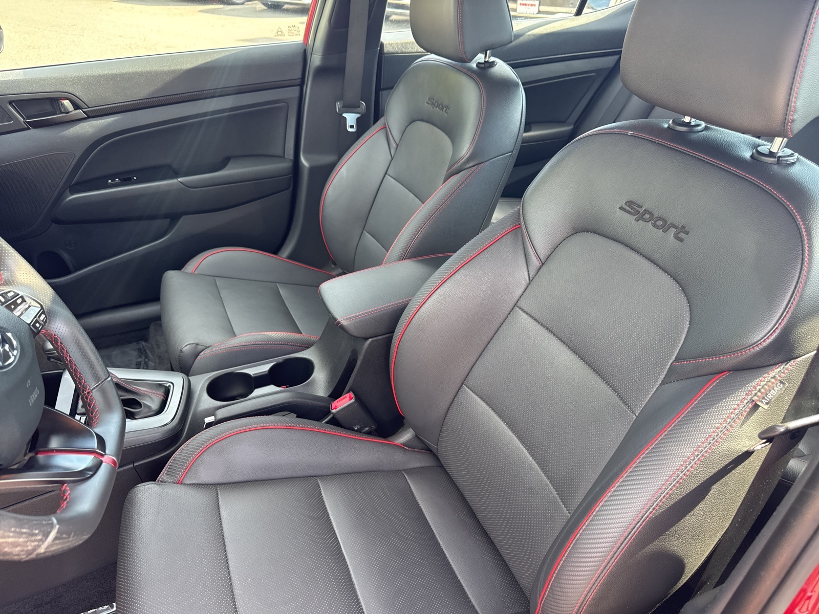 2019 Hyundai Elantra Sport photo 19