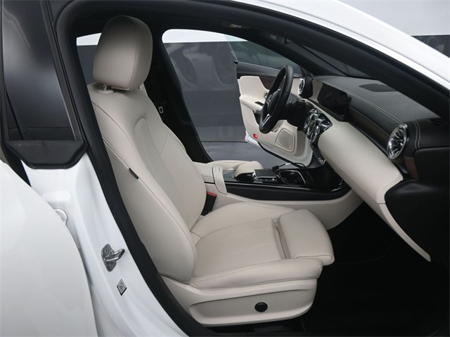 2023 Mercedes Benz CLA 250 4MATIC photo 21