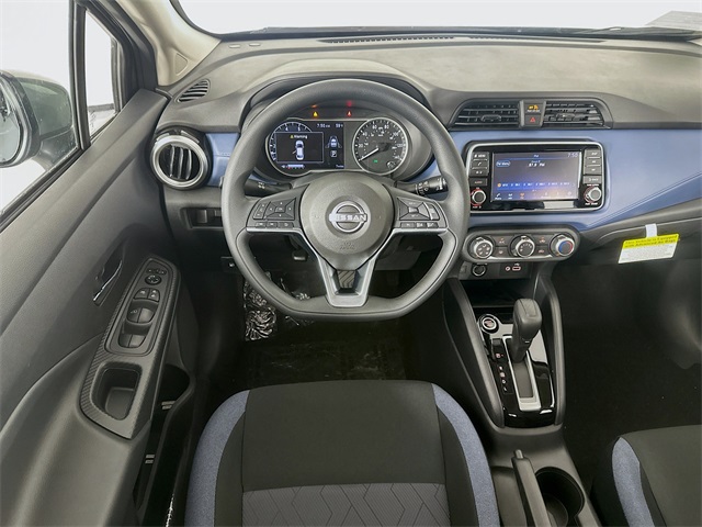 2025 Nissan Versa SV photo 21
