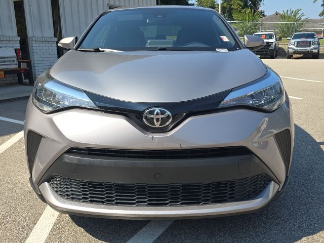 2020 Toyota C-HR XLE photo 8