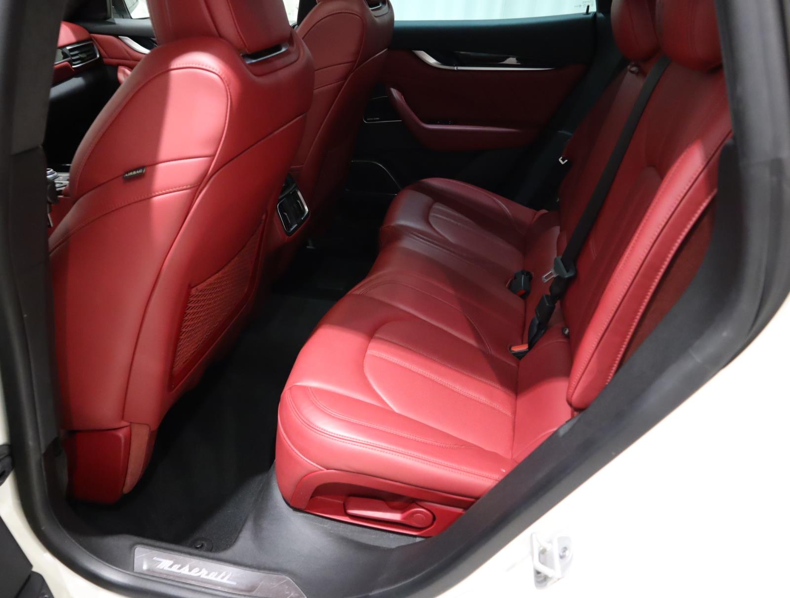 2022 Maserati Levante Modena photo 20